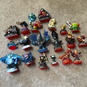 Skylanders Trap team video game figures
